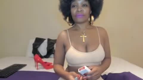 AfricanSquirtQueen online show from June 19, 2026, 2:38 am