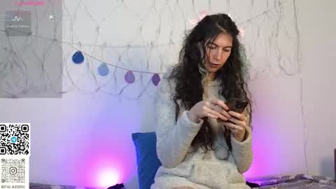 Snapshot of afina_blessyou chatting on May 24, 2026, 1:32 am Afina online show from May 24, 2026, 1:32 am