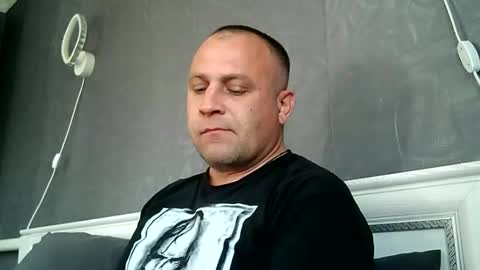 Sasha online show from April 23, 2026, 12:29 pm