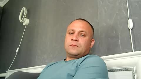Snapshot of afonya342 chatting on June 5, 2026, 6:31 am Sasha online show from June 5, 2026, 6:31 am