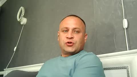 Snapshot of afonya342 chatting on June 5, 2026, 8:31 am Sasha online show from June 5, 2026, 8:31 am