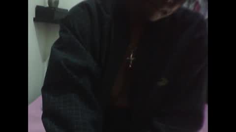 Mia  Friends online show from December 21, 2025, 11:12 pm