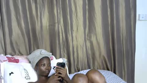 Snapshot of africana_slimqueen chatting on April 8, 2026, 3:28 am africana_slimqueen online show from April 8, 2026, 3:28 am
