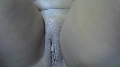 Snapshot of africanngirl chatting on December 17, 2024, 12:54 pm africanngirl online show from December 17, 2024, 12:54 pm