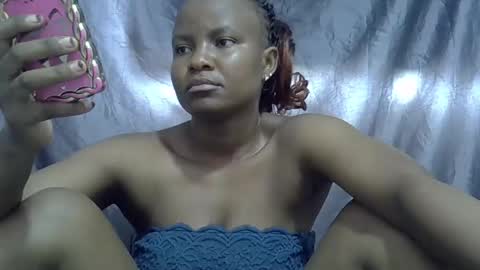 Snapshot of africanngirl chatting on October 31, 2025, 10:27 am africanngirl online show from October 31, 2025, 10:27 am