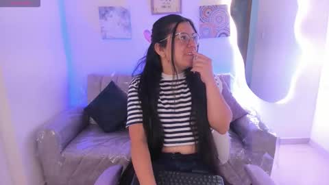 afrodita_rouss online show from February 19, 2026, 9:11 pm