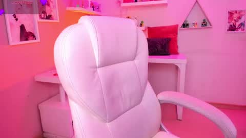 Snapshot of afrodita_sweeet chatting on July 3, 2026, 9:32 pm Afrodita online show from July 3, 2026, 9:32 pm