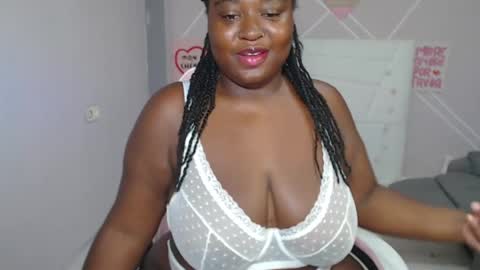 Snapshot of afroditaebano chatting on July 21, 2026, 7:00 am afroditaebano online show from July 21, 2026, 7:00 am