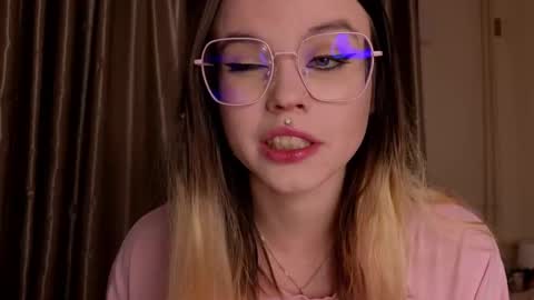 afterdarkduo online show from January 7, 2026, 7:27 pm