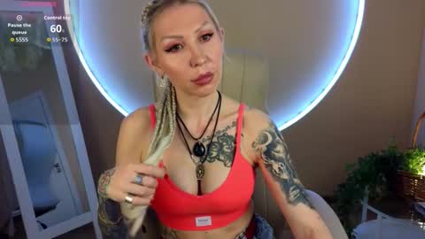 Snapshot of agata__poison chatting on October 9, 2025, 11:03 pm Agata online show from October 9, 2025, 11:03 pm