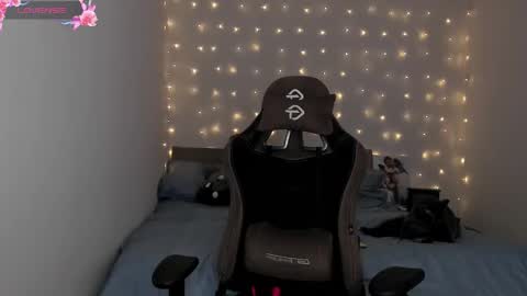 Eva online show from February 6, 2026, 7:45 am