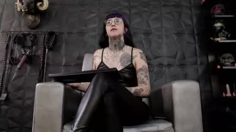 Snapshot of agata_darkness chatting on July 17, 2026, 4:56 pm Miss Agata online show from July 17, 2026, 4:56 pm