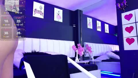 Snapshot of agata_evans_ chatting on September 26, 2025, 5:39 pm AGATA online show from September 26, 2025, 5:39 pm