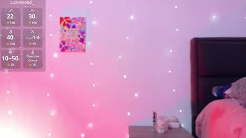 Snapshot of agata_evans_ chatting on April 20, 2026, 9:27 pm AGATA online show from April 20, 2026, 9:27 pm