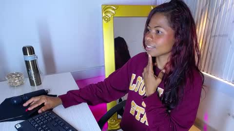 Agata grubisic  online show from March 9, 2025, 7:15 pm