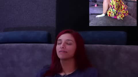 Agata Collinss online show from October 3, 2025, 4:42 am