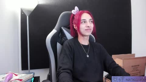 Agata Collinss online show from March 2, 2026, 5:08 am