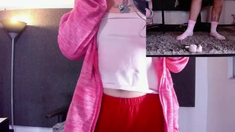 Snapshot of agatacollinsss chatting on May 16, 2026, 5:26 am Agata Collinss online show from May 16, 2026, 5:26 am