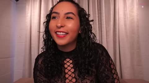 Snapshot of agatha_collinss chatting on September 9, 2025, 5:01 pm Val inst agatha clls online show from September 9, 2025, 5:01 pm