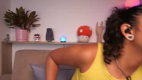 Snapshot of agatha_collinss chatting on June 26, 2026, 10:03 pm Val inst agatha clls online show from June 26, 2026, 10:03 pm