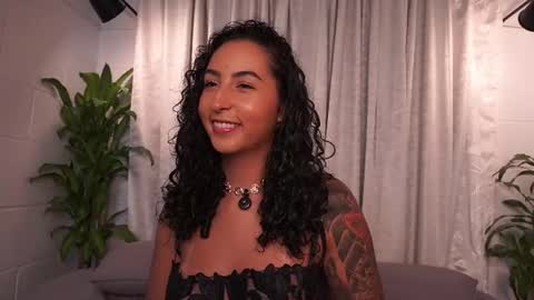 Snapshot of agatha_collinss chatting on July 1, 2026, 9:03 pm Val inst agatha clls online show from July 1, 2026, 9:03 pm