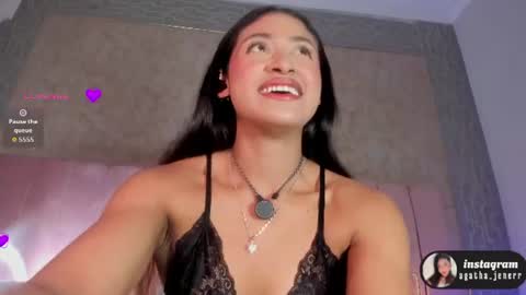 Snapshot of agatha_jener chatting on June 10, 2026, 11:31 am agatha_jener online show from June 10, 2026, 11:31 am