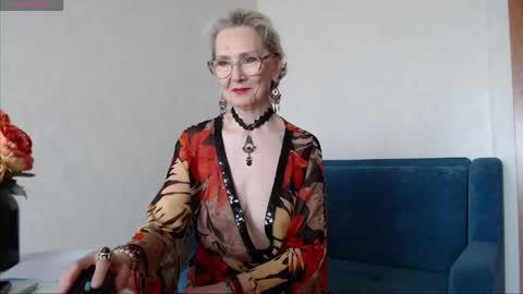 Agatha online show from May 1, 2026, 1:54 am