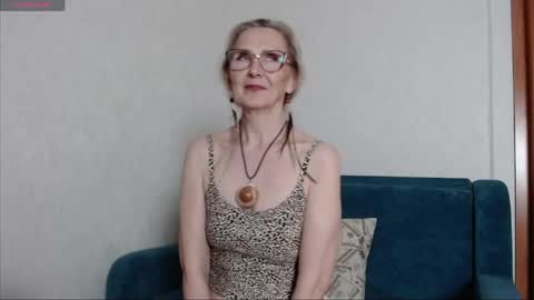 Snapshot of agatha_moore_ chatting on May 20, 2026, 4:02 pm Agatha online show from May 20, 2026, 4:02 pm