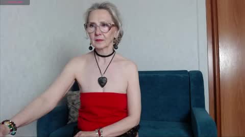 Snapshot of agatha_moore_ chatting on May 24, 2026, 12:43 pm Agatha online show from May 24, 2026, 12:43 pm