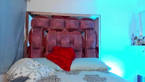 Snapshot of agatha_morrison1 chatting on January 8, 2025, 10:16 pm Agatha online show from January 8, 2025, 10:16 pm