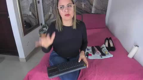 Snapshot of agatha_pleasure chatting on June 17, 2026, 11:45 am agatha_pleasure online show from June 17, 2026, 11:45 am