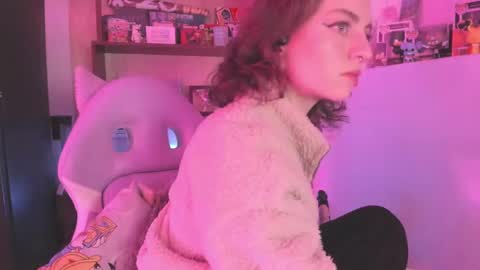 Snapshot of agathaa_ks_ chatting on December 7, 2024, 4:20 am Camila 2 online show from December 7, 2024, 4:20 am