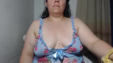      online show from October 11, 2025, 3:17 am