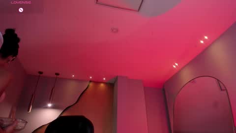 Agatha online show from February 17, 2025, 1:36 am