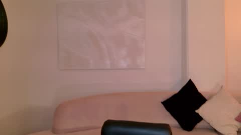 Agatha online show from October 29, 2025, 6:42 pm