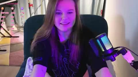 agatthgris online show from March 13, 2026, 10:16 pm