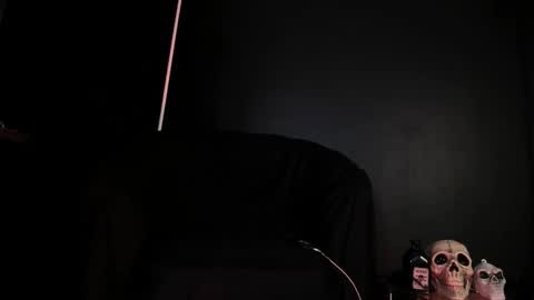 agnes_jones online show from March 11, 2025, 9:04 pm