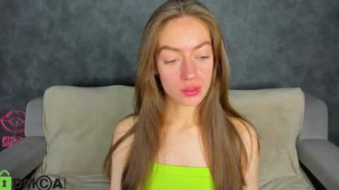 Snapshot of agnes_wells chatting on September 28, 2025, 12:05 am agnes wells online show from September 28, 2025, 12:05 am