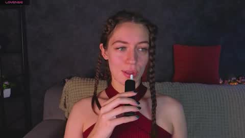 Snapshot of agnes_wells chatting on June 2, 2026, 1:07 am agnes wells online show from June 2, 2026, 1:07 am