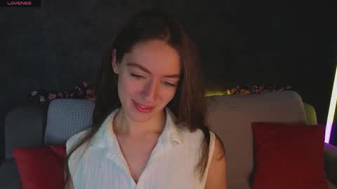 Snapshot of agnes_wells chatting on June 6, 2026, 1:11 am agnes wells online show from June 6, 2026, 1:11 am