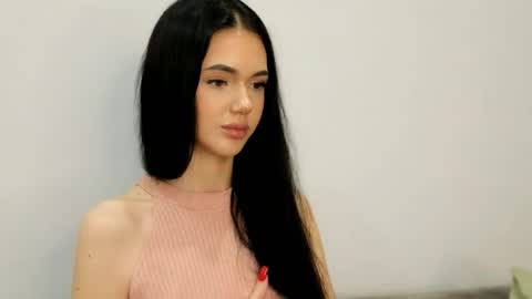 Snapshot of agness_leas chatting on May 10, 2026, 7:19 pm agness_leas online show from May 10, 2026, 7:19 pm