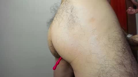 Agustin online show from February 2, 2025, 11:42 pm