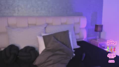 Snapshot of ah_mara chatting on March 6, 2025, 5:43 pm Ahmara online show from March 6, 2025, 5:43 pm