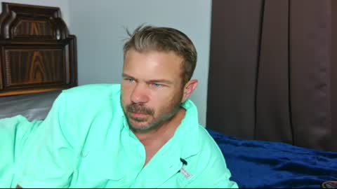 Blue Eyed Handsome Man online show from June 10, 2026, 1:50 am