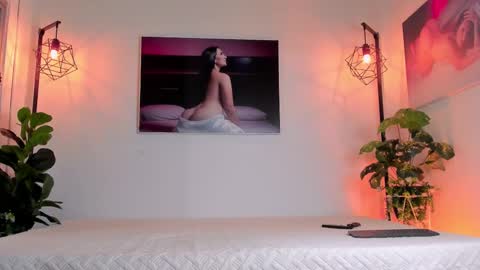 Snapshot of ahinovi_ chatting on February 3, 2026, 11:54 pm Ahinovi online show from February 3, 2026, 11:54 pm