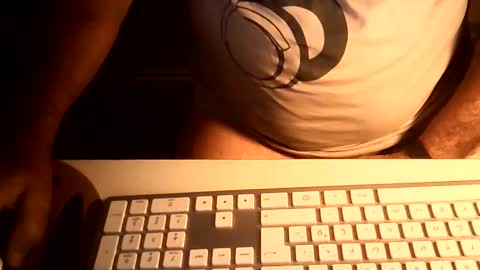 Ole online show from May 2, 2026, 10:48 pm