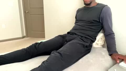 ahno online show from November 2, 2025, 7:38 pm