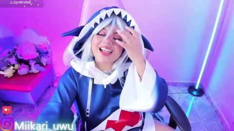 Snapshot of ahri_elderwood chatting on December 16, 2025, 4:28 am Ahri help me get to 100 online show from December 16, 2025, 4:28 am