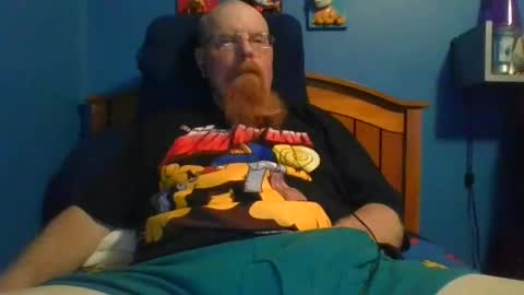 Snapshot of ahrnycumtoy chatting on June 17, 2026, 6:05 am hrnycummer online show from June 17, 2026, 6:05 am
