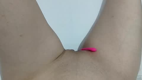 Snapshot of ahsexi chatting on January 7, 2026, 12:13 am Taylor online show from January 7, 2026, 12:13 am